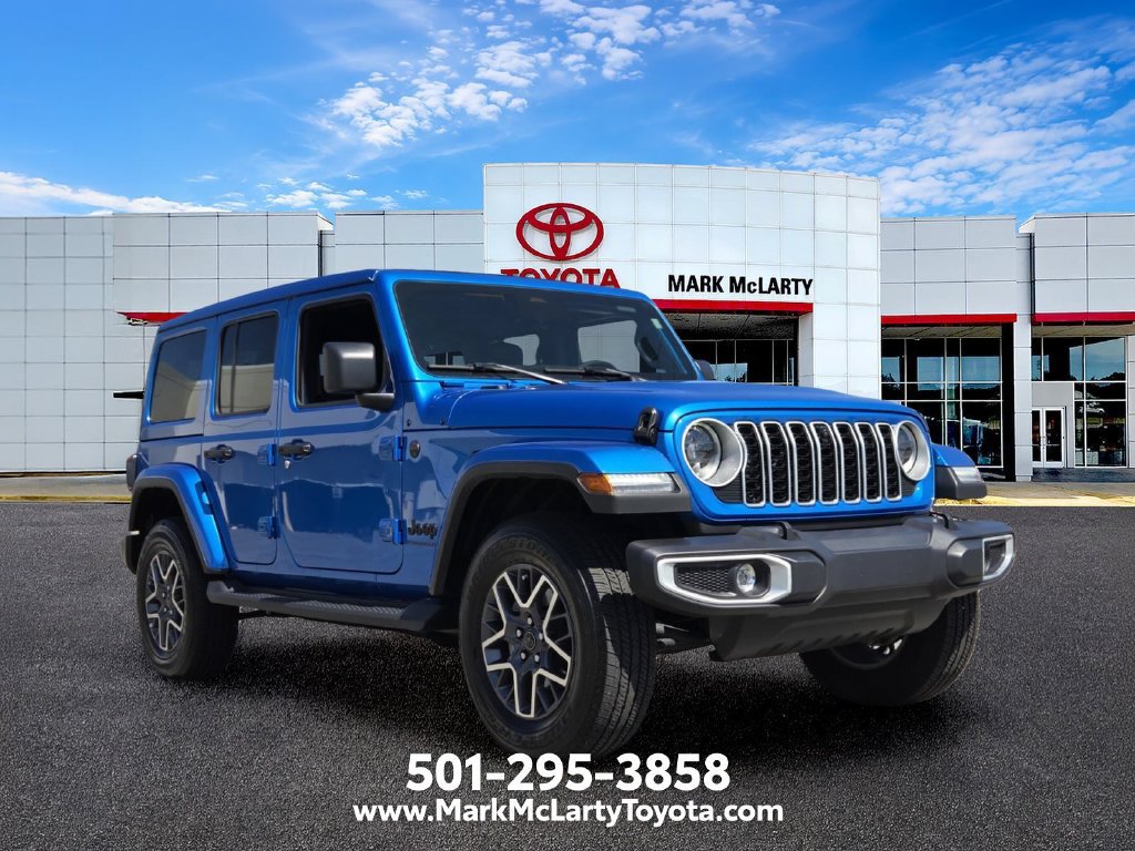 Used 2025 Jeep Wrangler Unlimited Sahara AWD/4WD image 7
