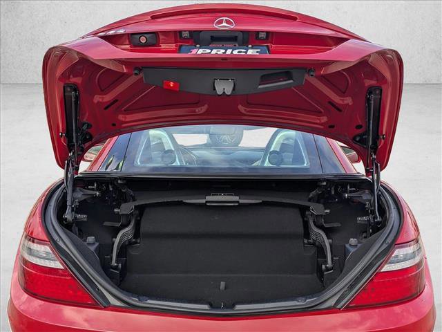 Used 2015 Mercedes-Benz SLK 350 image 5