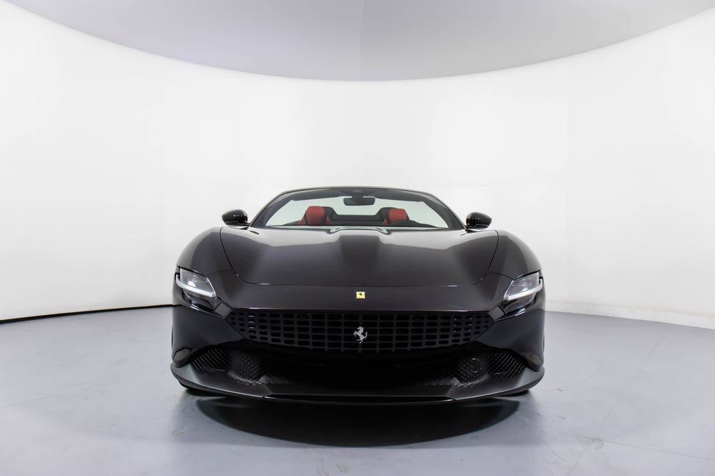 Certified 2025 Ferrari Roma Spider RWD image 11