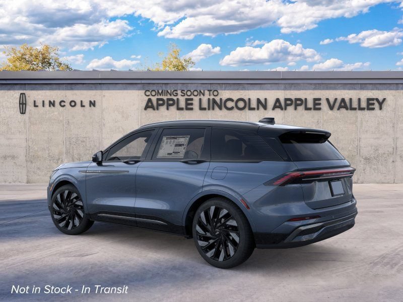 New 2026 Lincoln Nautilus Reserve w/ Jet Appearance Package AWD/4WD image 4