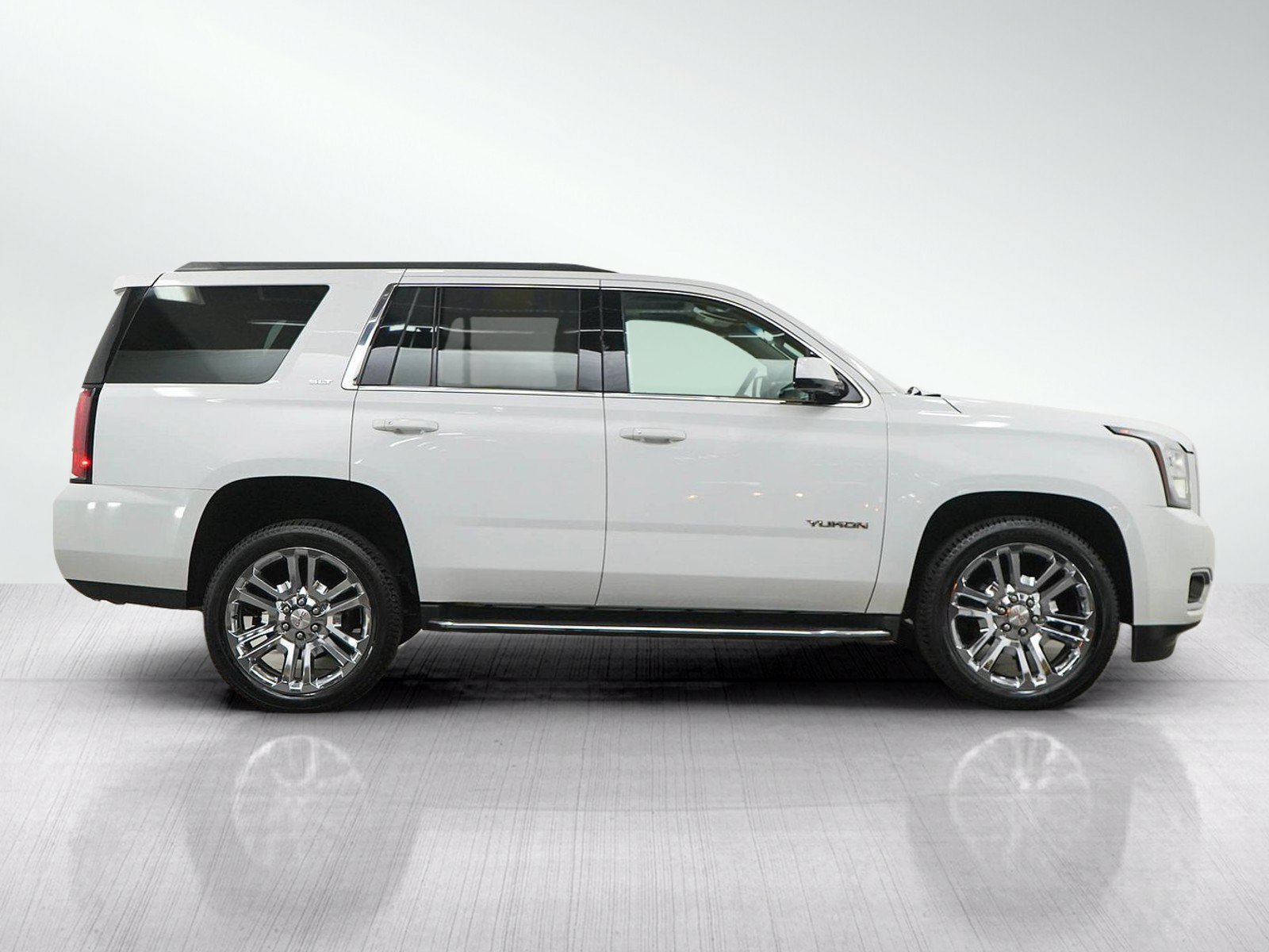 Used 2018 GMC Yukon SLT w/ Open Road Package AWD/4WD image 6