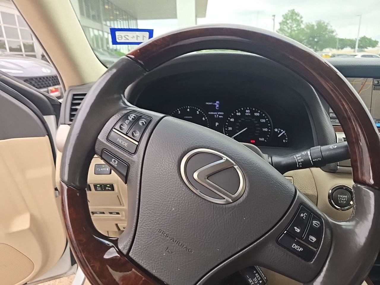Used 2013 Lexus LS 460 w/ Comfort Pkg image 11