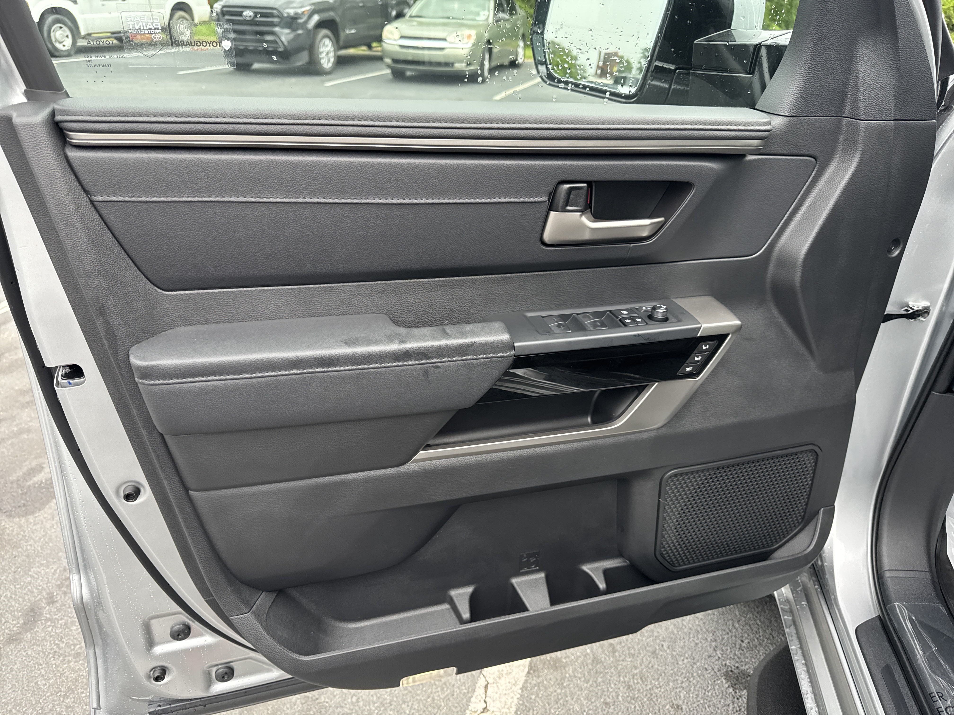New 2025 Toyota Tundra Limited AWD/4WD image 22