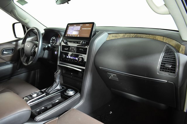 Used 2023 INFINITI QX80 Premium Select w/ All-Season Package image 42