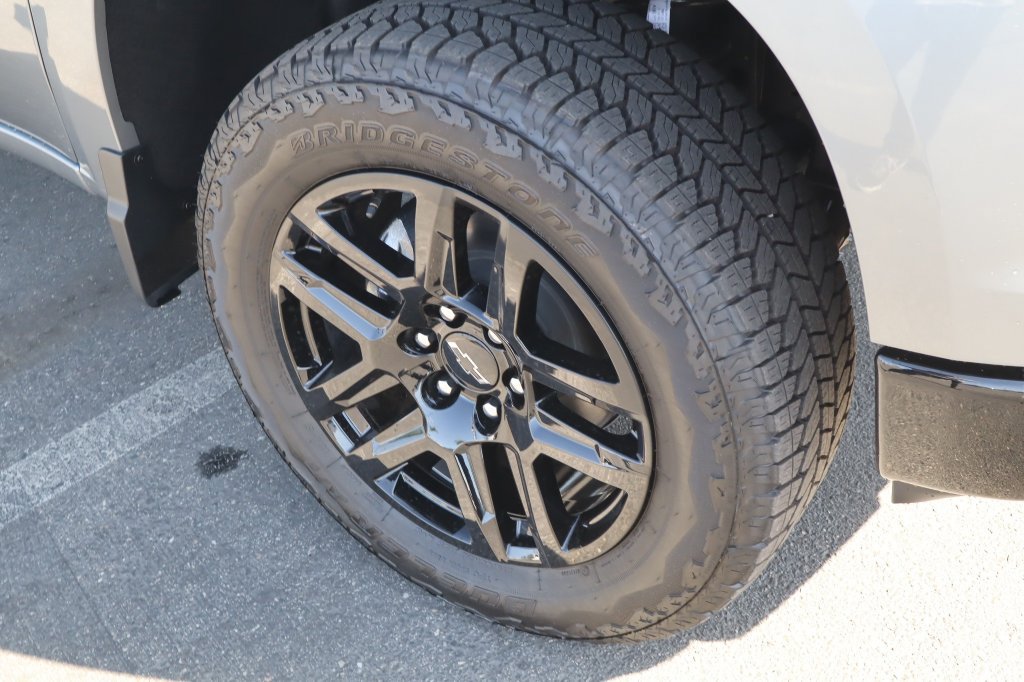 New 2026 Chevrolet Silverado 1500 LT Trail Boss w/ Safety Package AWD/4WD image 14