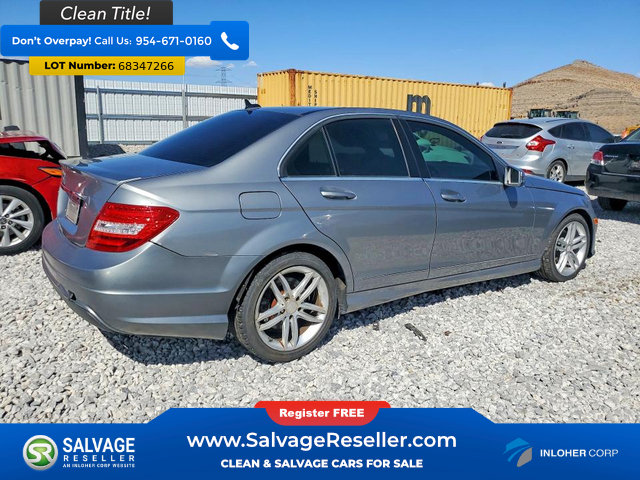 Used 2014 Mercedes-Benz C 250 Sedan image 4