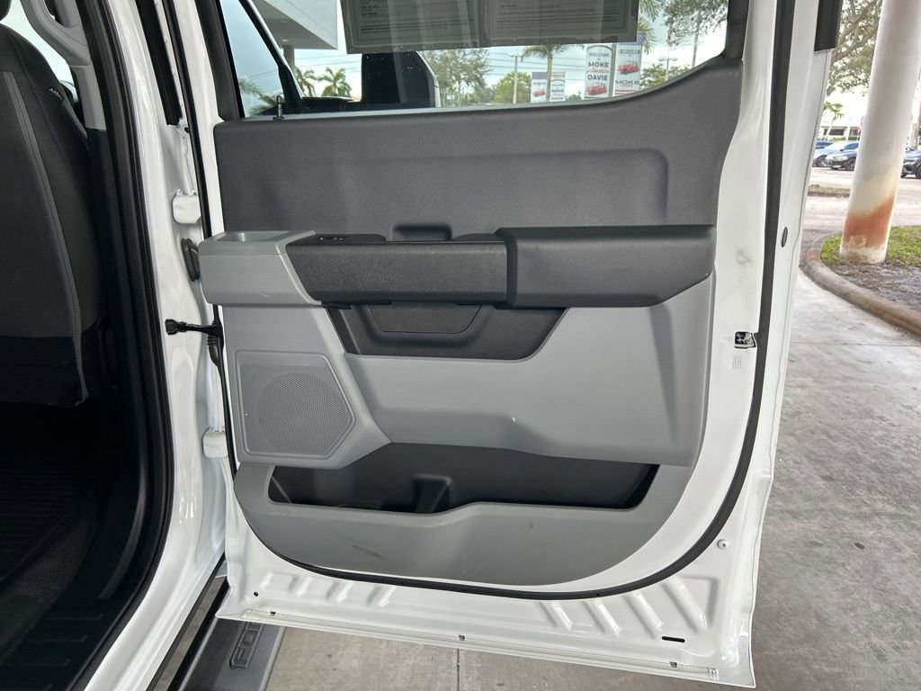 Used 2024 Ford F350 XL w/ 360-Degree Camera Package image 32