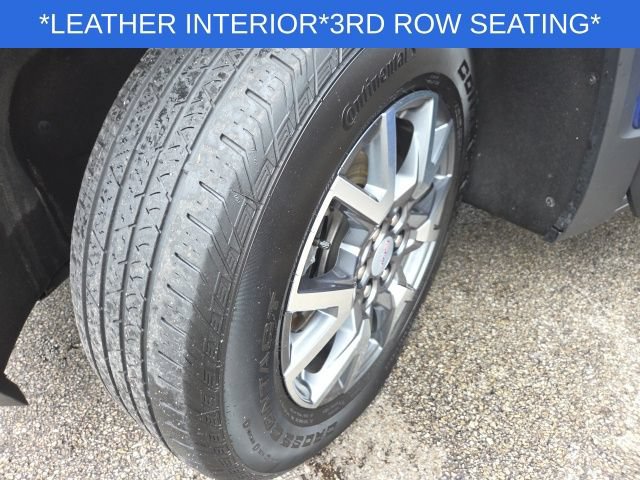 Used 2023 GMC Acadia SLT w/ Preferred Package FWD image 30