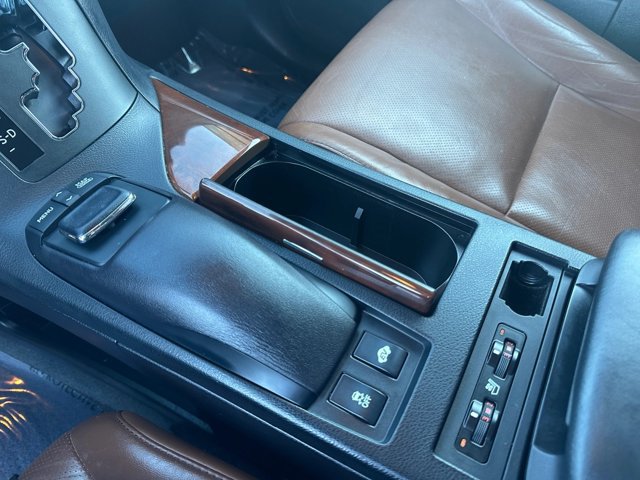 Used 2015 Lexus RX 450h AWD image 12