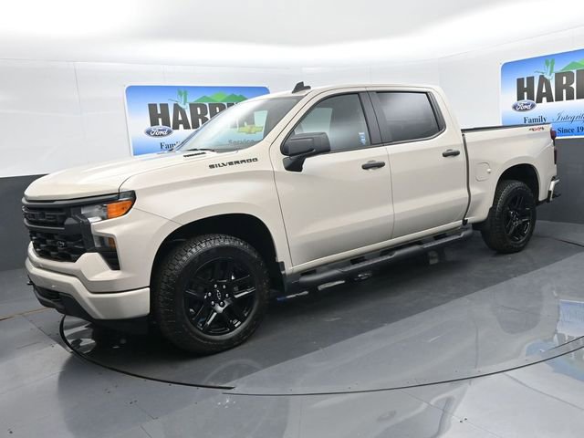 New 2026 Chevrolet Silverado 1500 Custom w/ Turbomax Blackout Package