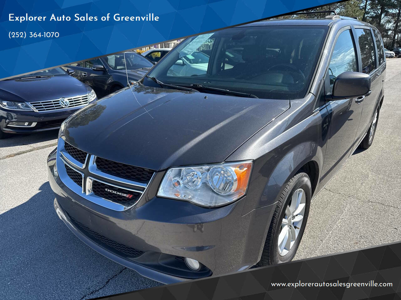 Used 2020 Dodge Grand Caravan SXT image 1