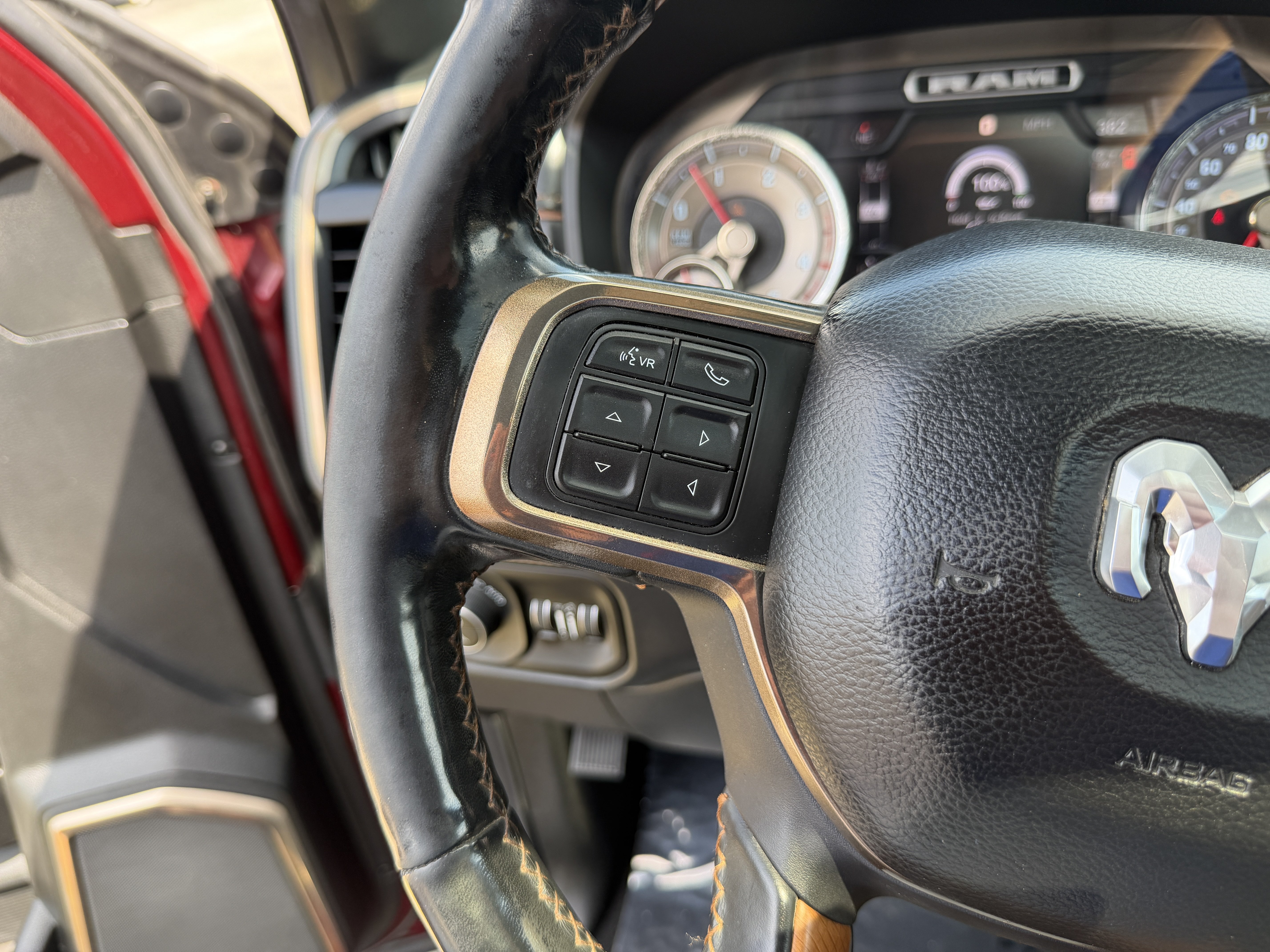 Used 2019 RAM 3500 Limited AWD/4WD image 18