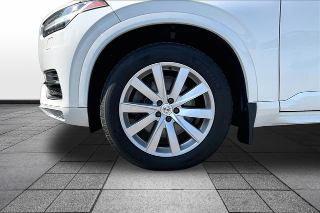 Used 2016 Volvo XC90 T6 Momentum AWD/4WD image 5