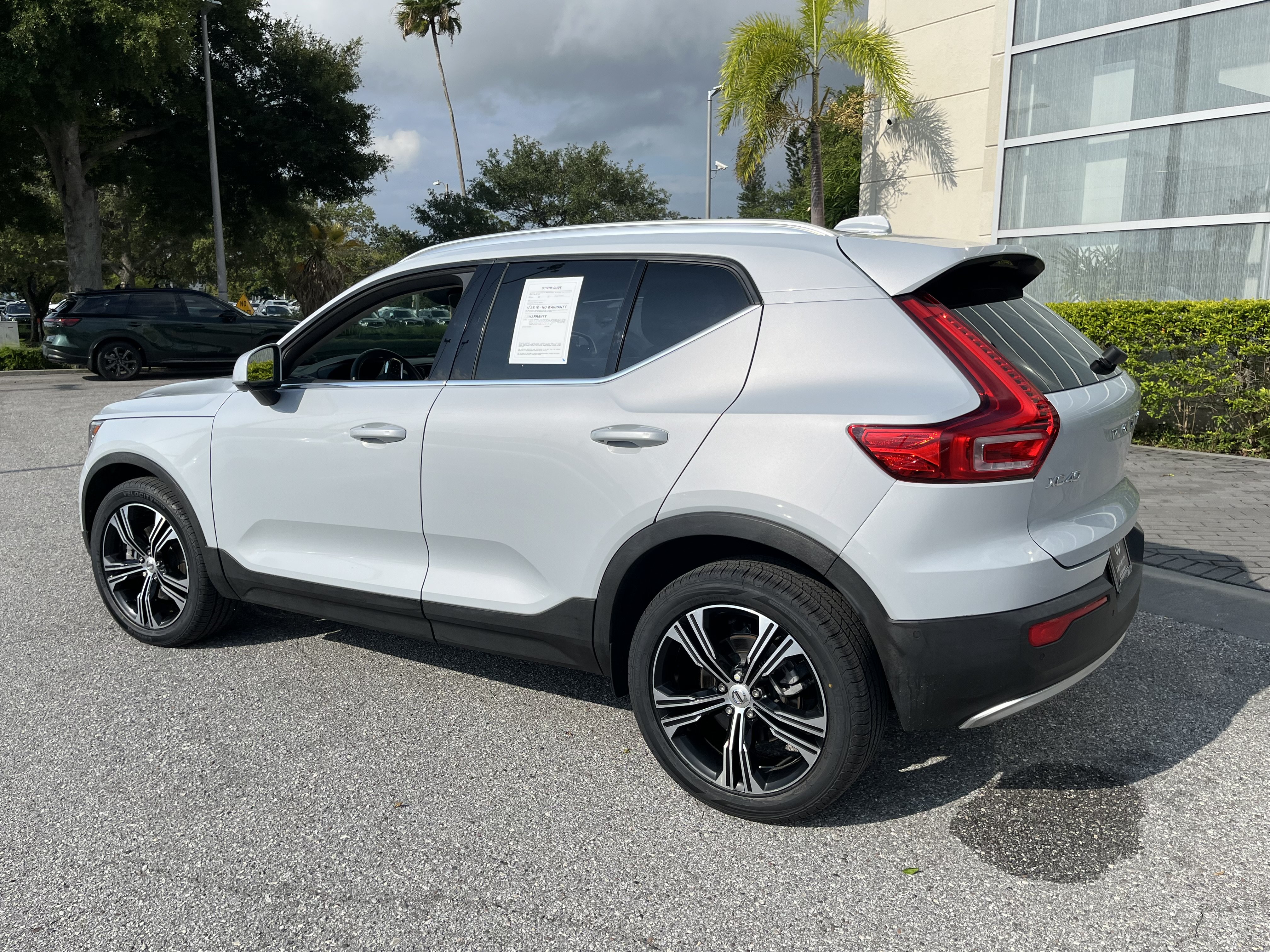 Used 2022 Volvo XC40 T5 Inscription w/ Advanced Package AWD/4WD image 7