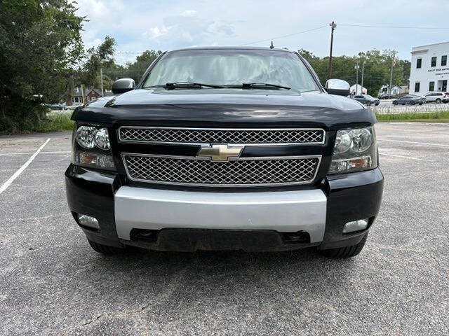 Used 2007 Chevrolet Tahoe LT w/ LT Preferred Equipment Group AWD/4WD image 3