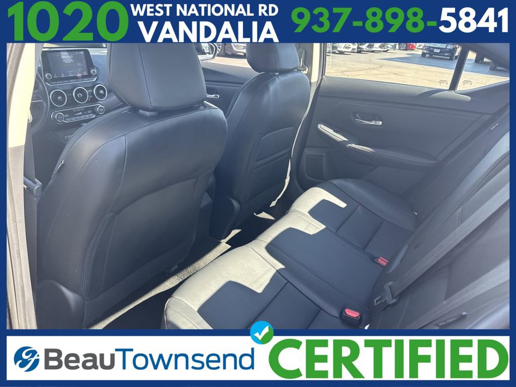 Used 2023 Nissan Sentra SR w/ SR Premium Package image 18