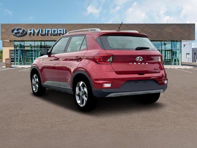 New 2025 Hyundai Venue SEL image 5