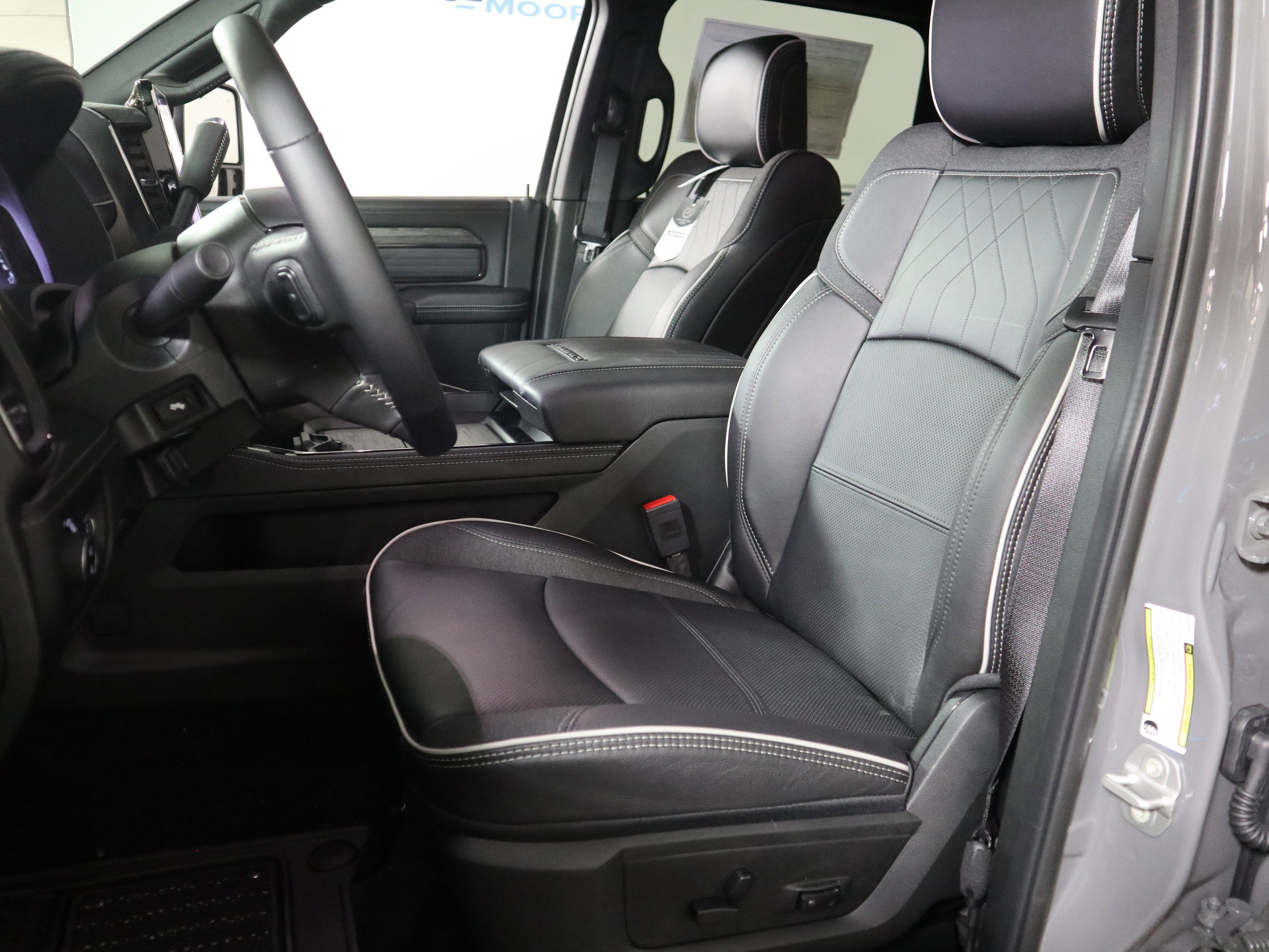 New 2026 RAM 2500 Limited image 22