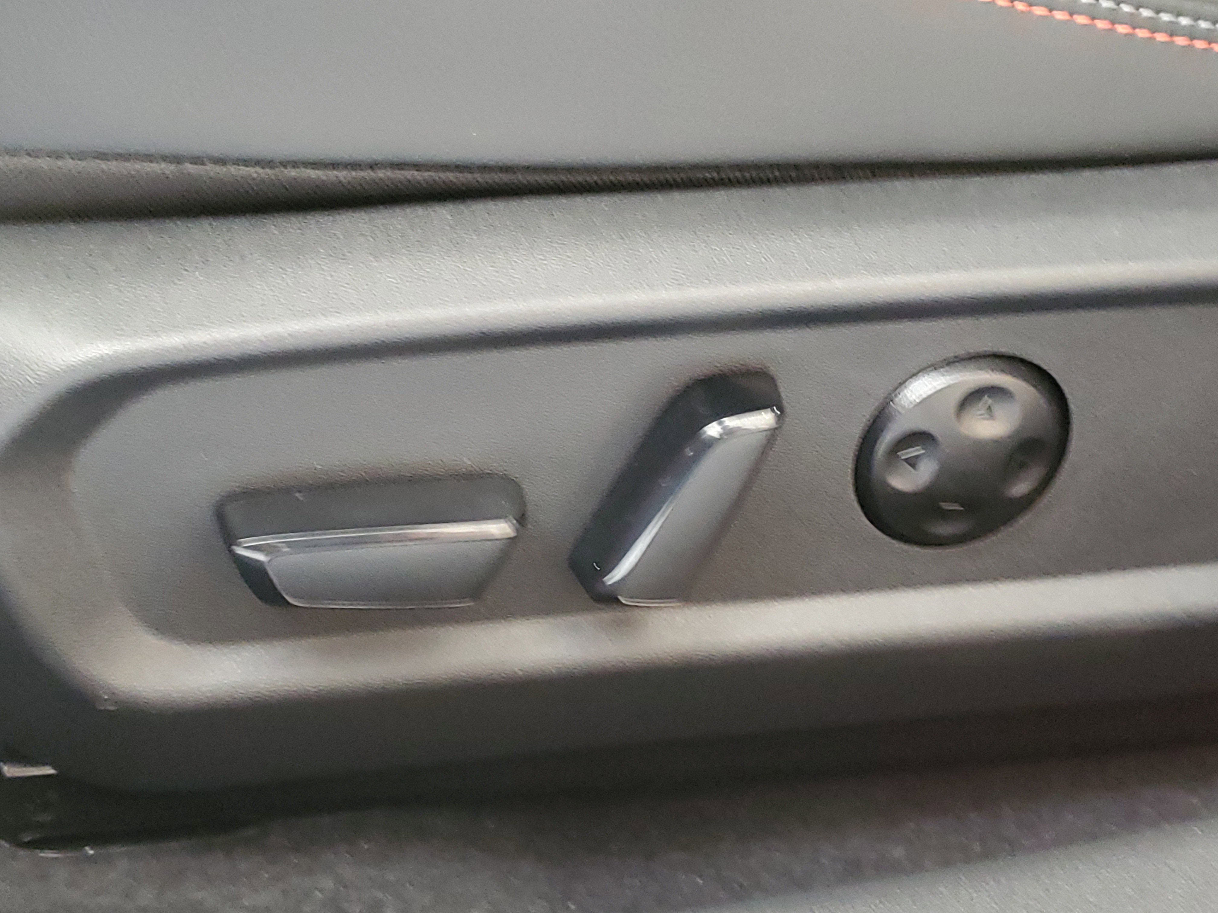 New 2026 Nissan Sentra SR w/ SR Premium Package image 6