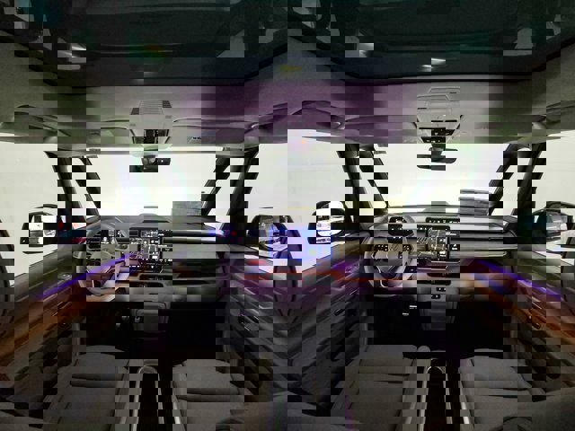 New 2025 Volkswagen ID. Buzz 1st Edition image 25