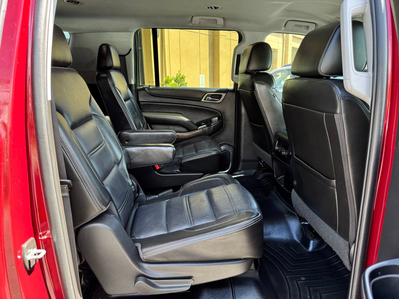 Used 2018 GMC Yukon XL Denali AWD/4WD image 20