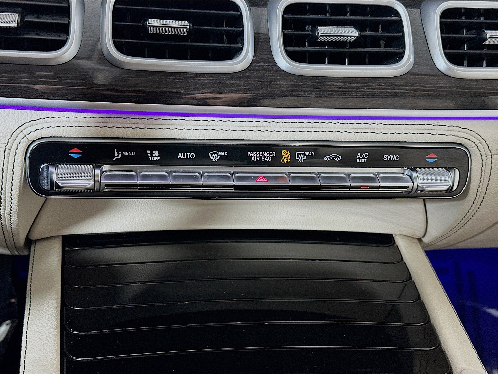 Used 2020 Mercedes-Benz GLE 580 4MATIC image 16