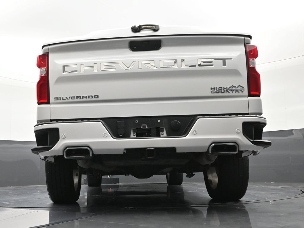 Used 2021 Chevrolet Silverado 1500 High Country w/ Technology Package AWD/4WD image 23