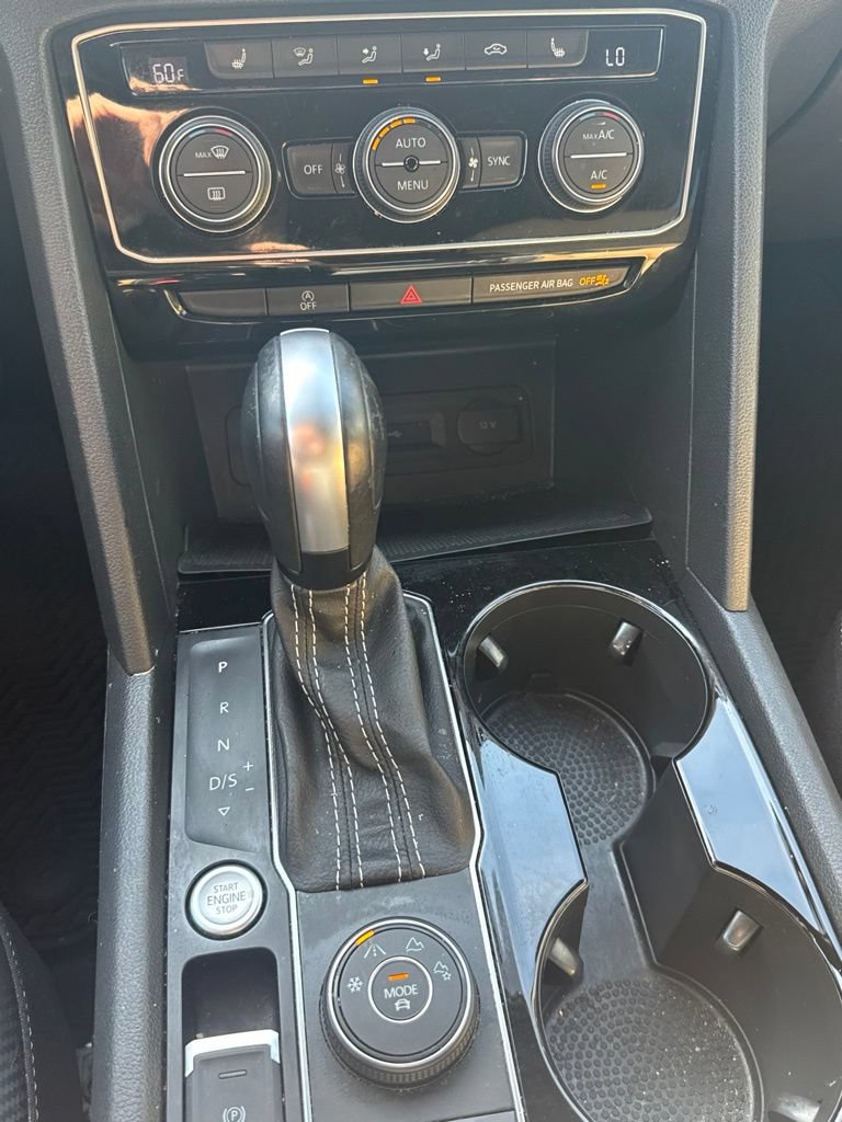 Used 2022 Volkswagen Atlas Cross Sport SE AWD/4WD image 18