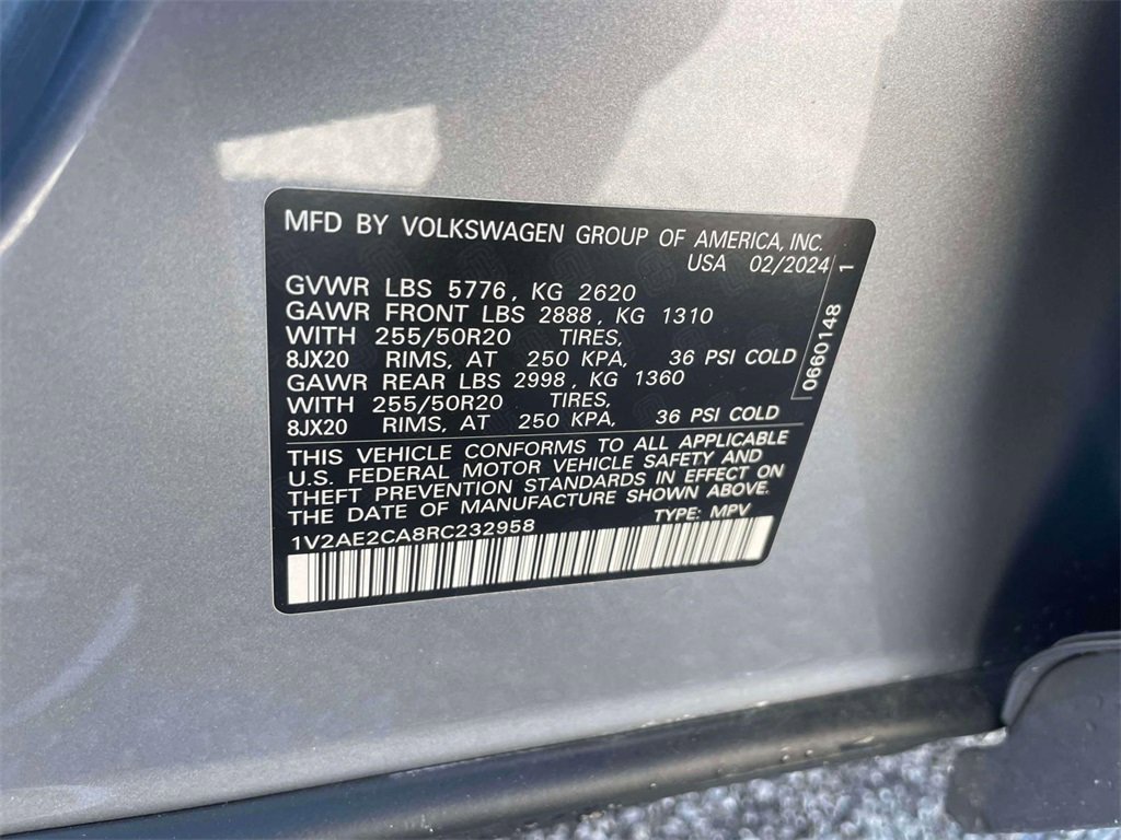 New 2024 Volkswagen Atlas Cross Sport SEL R-Line image 18