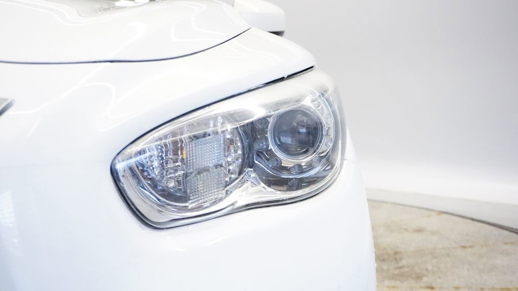 Used 2014 INFINITI QX60 AWD w/ Premium Plus Package image 9