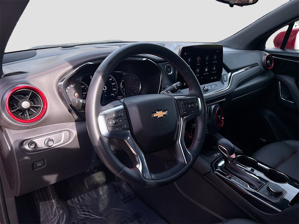 Used 2024 Chevrolet Blazer RS w/ Driver Confidence II Package image 9