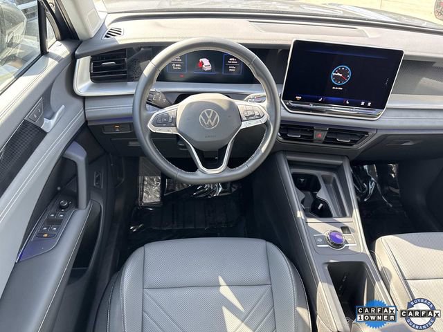 Used 2025 Volkswagen Tiguan SE FWD image 8