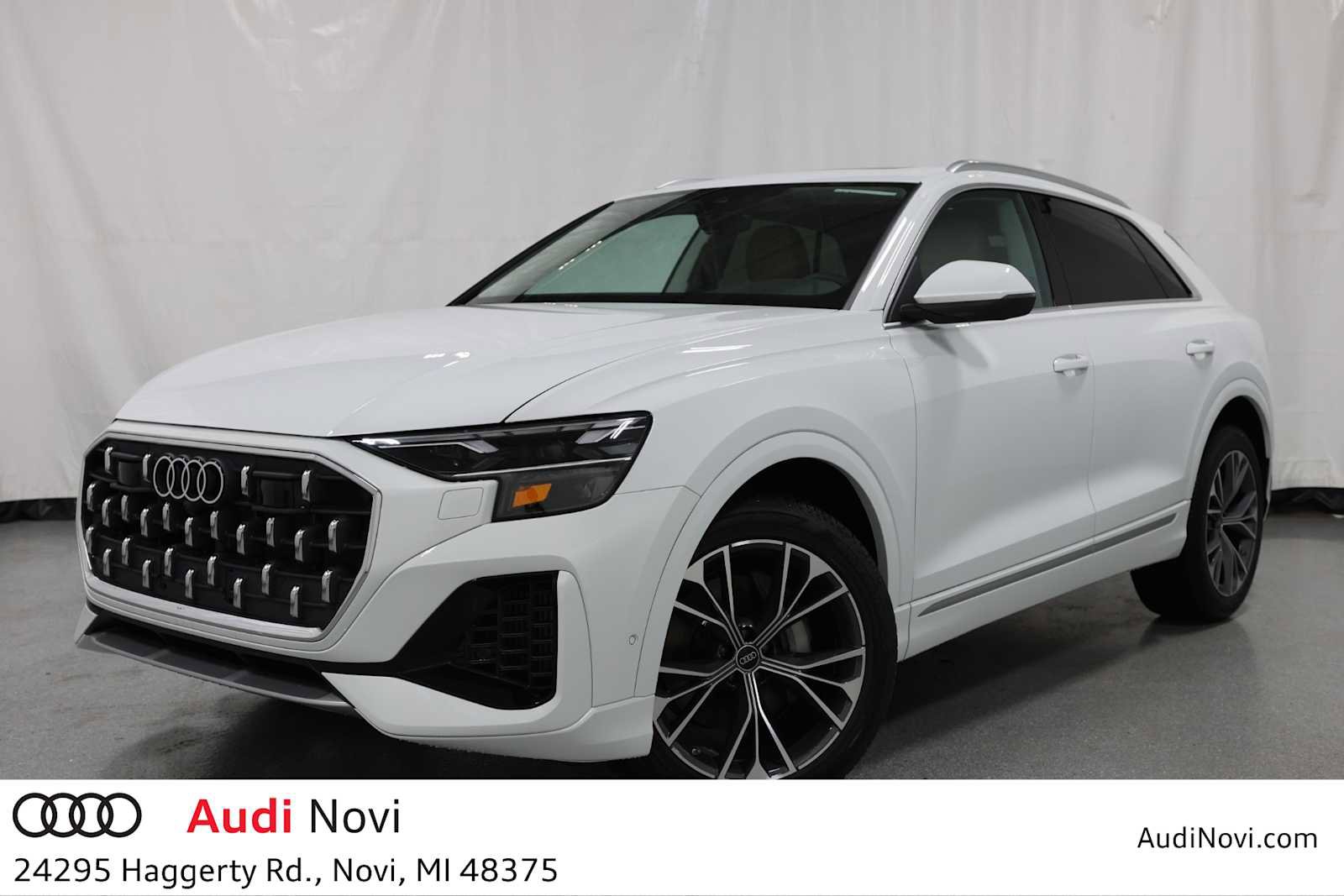 New 2025 Audi Q8 Premium image 1