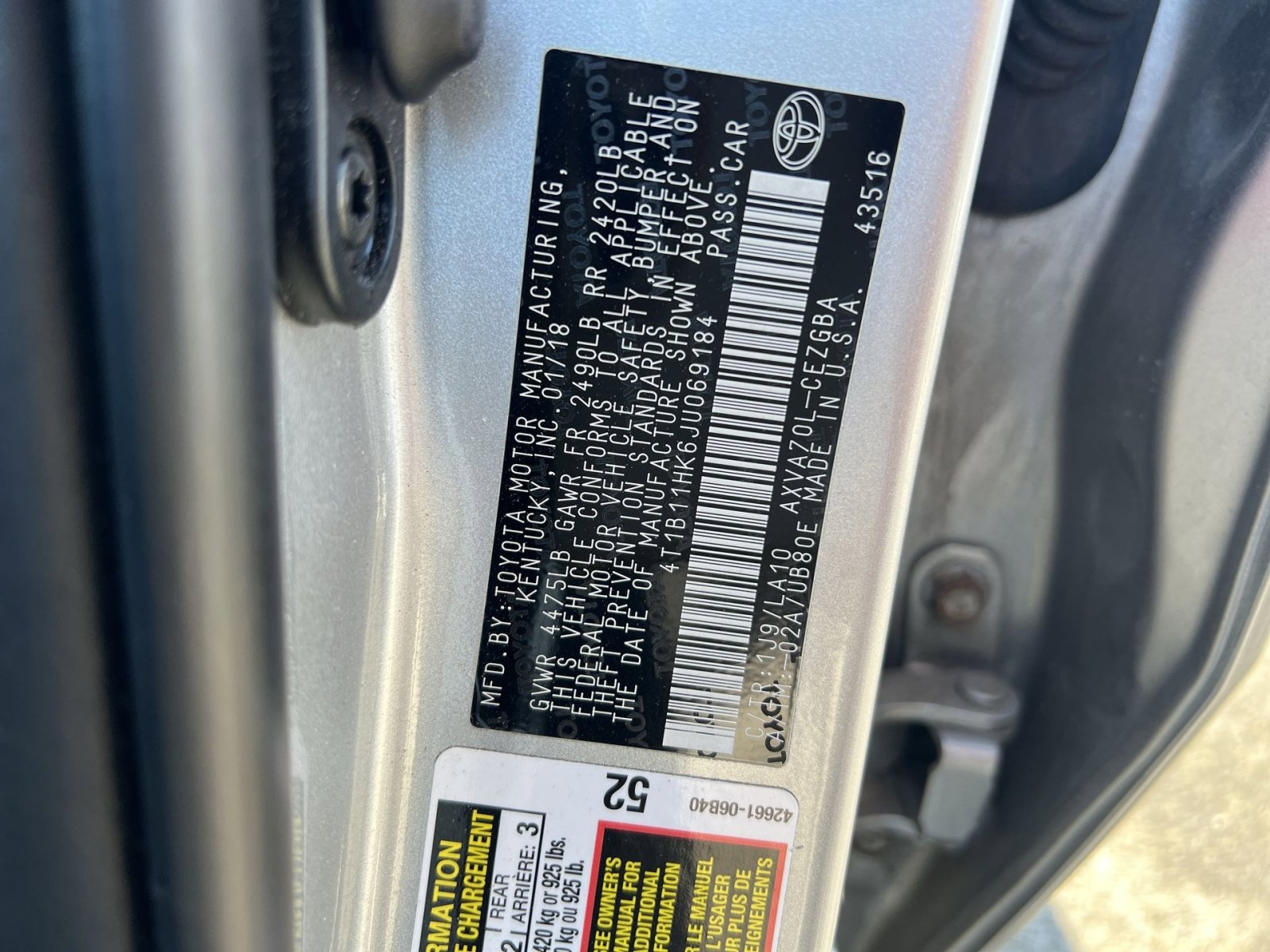 Used 2018 Toyota Camry XLE image 27