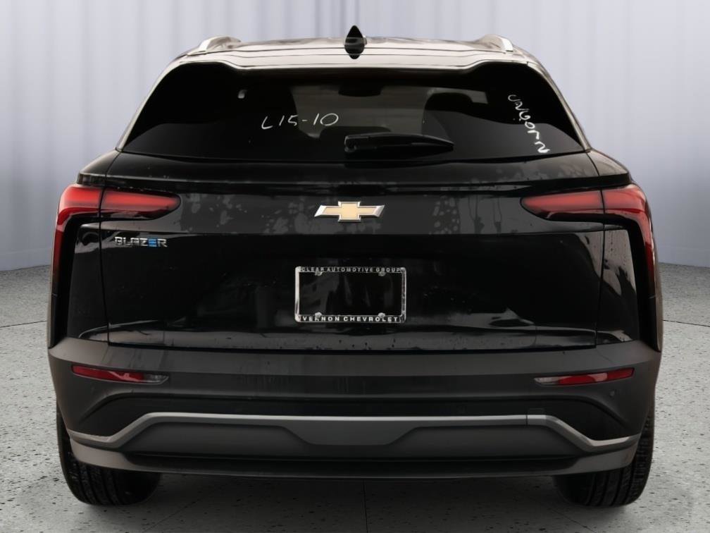 New 2026 Chevrolet Blazer EV LT image 6