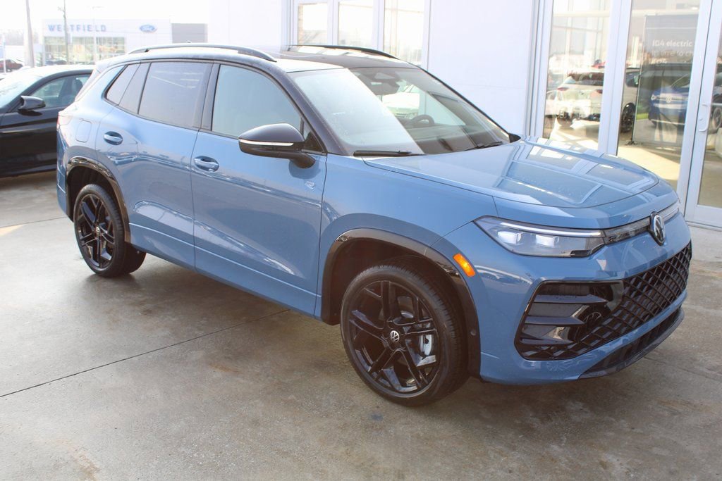 New 2026 Volkswagen Tiguan SE R-Line