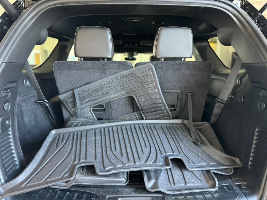 Used 2025 Dodge Durango SRT Hellcat AWD/4WD image 7