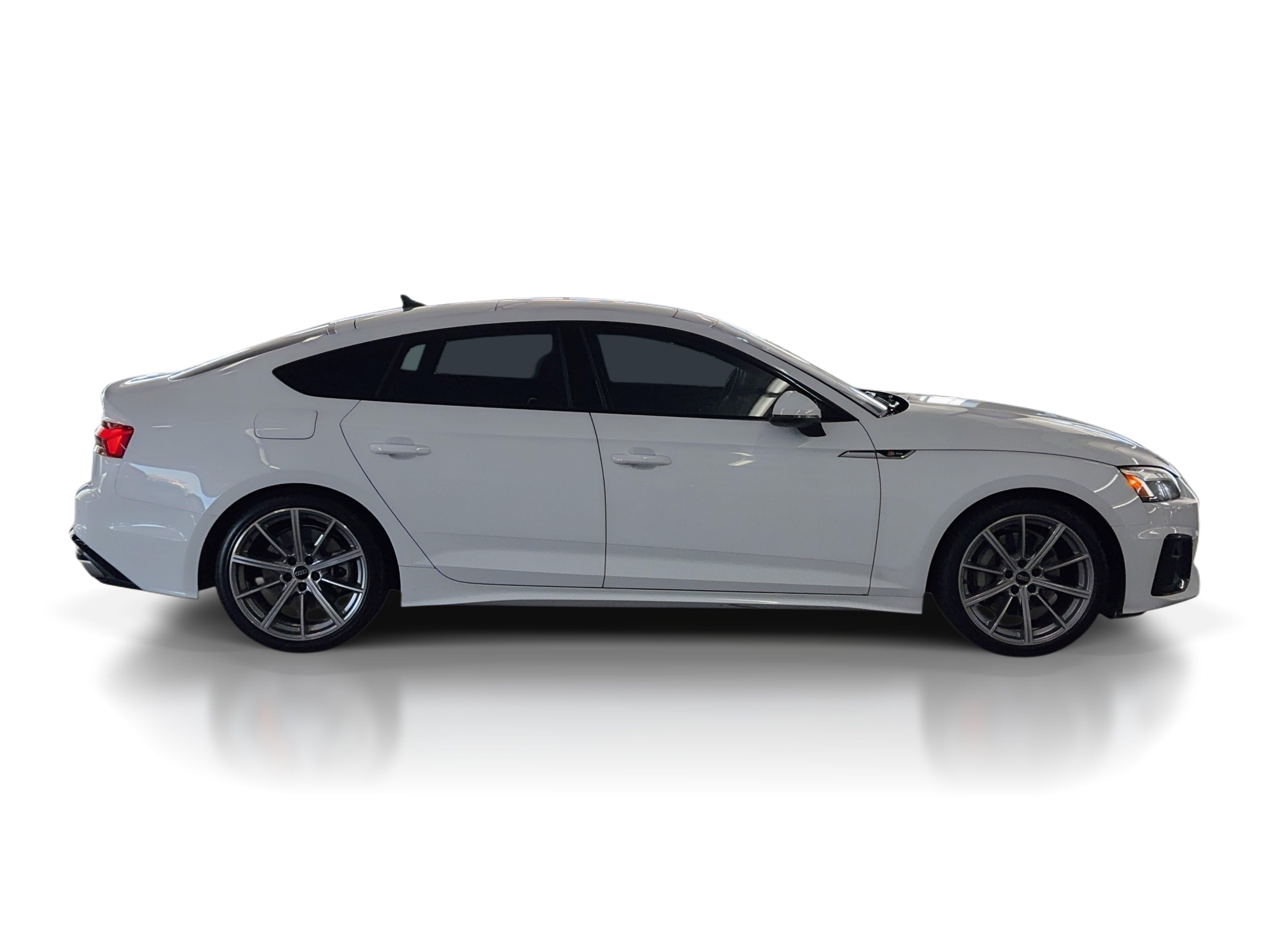Used 2025 Audi A5 2.0T Premium Plus image 8