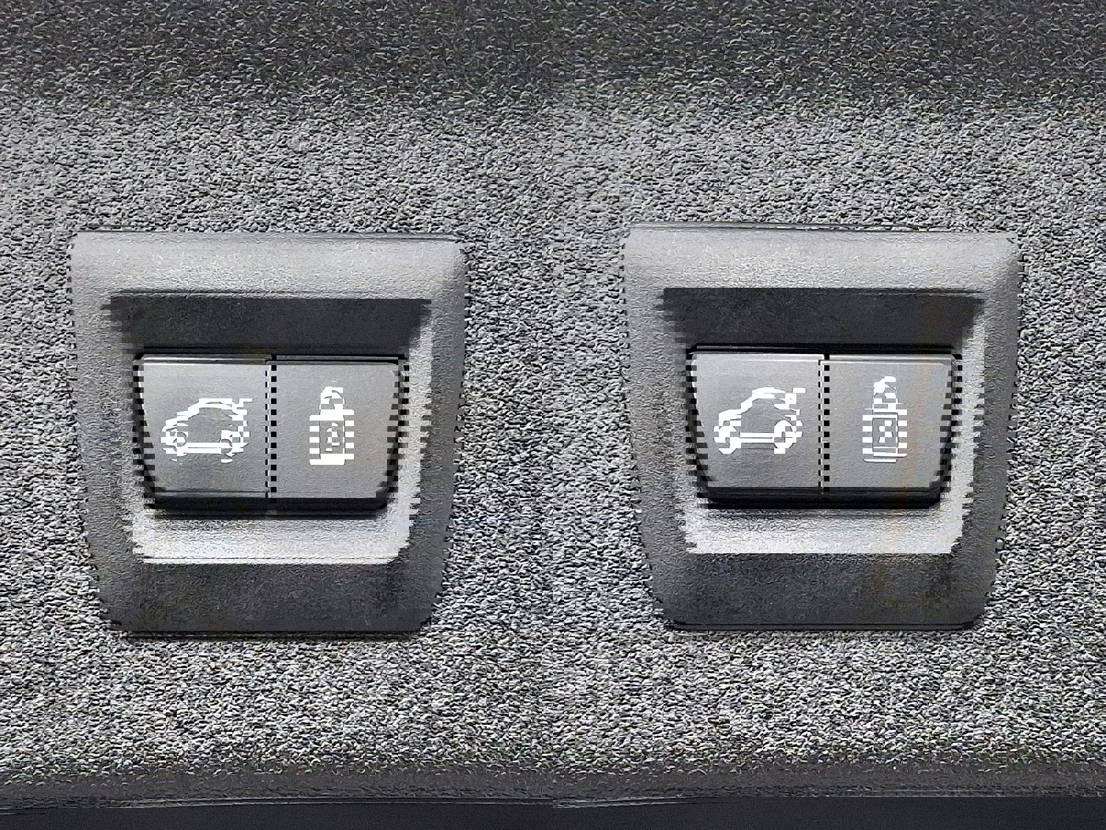 Used 2022 BMW X3 xDrive30i w/ Premium Package 2 image 30