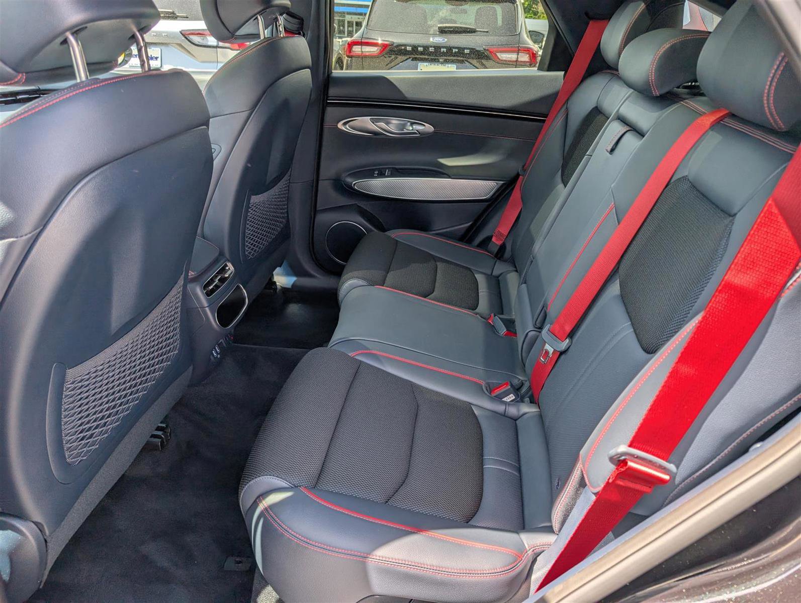 Used 2025 Genesis GV70 3.5T Sport image 16