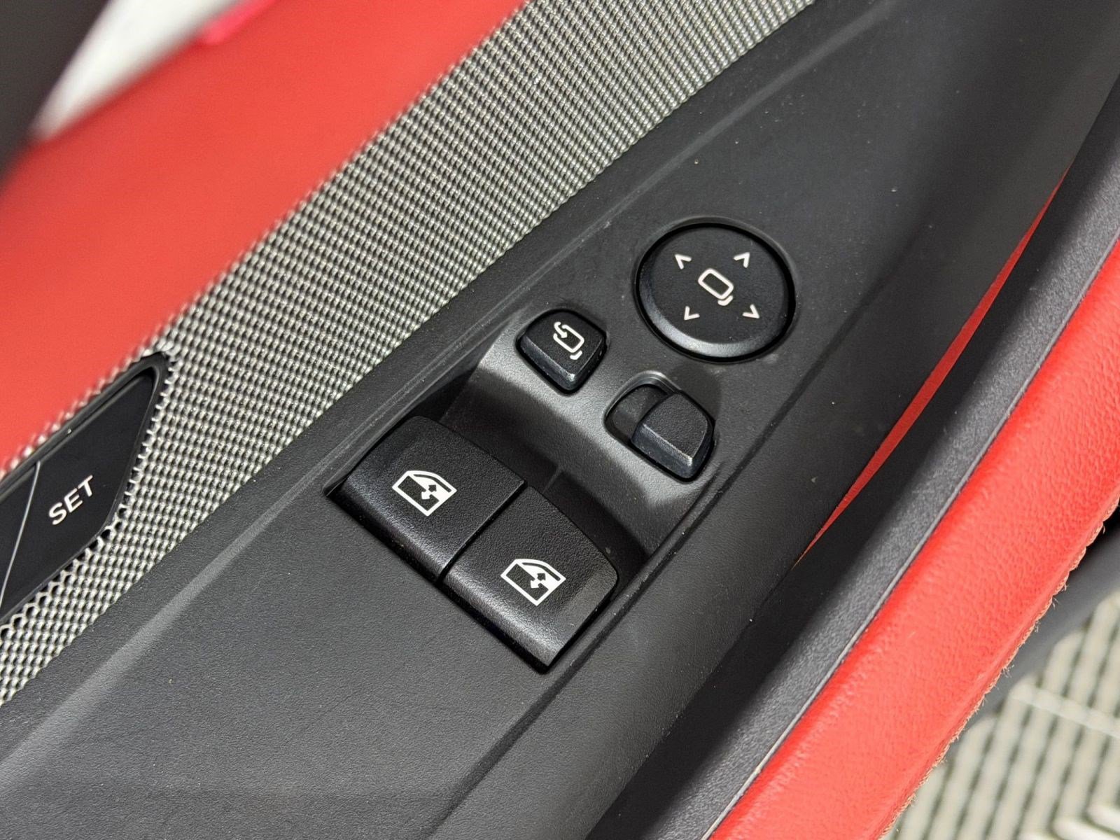 Used 2023 BMW M4 xDrive Competition AWD/4WD image 24