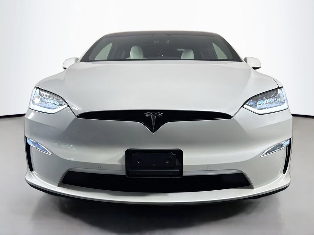 Used 2022 Tesla Model X Plaid image 2
