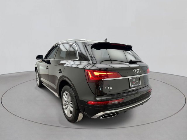 Certified 2023 Audi Q5 2.0T Premium w/ Convenience Package AWD/4WD image 6