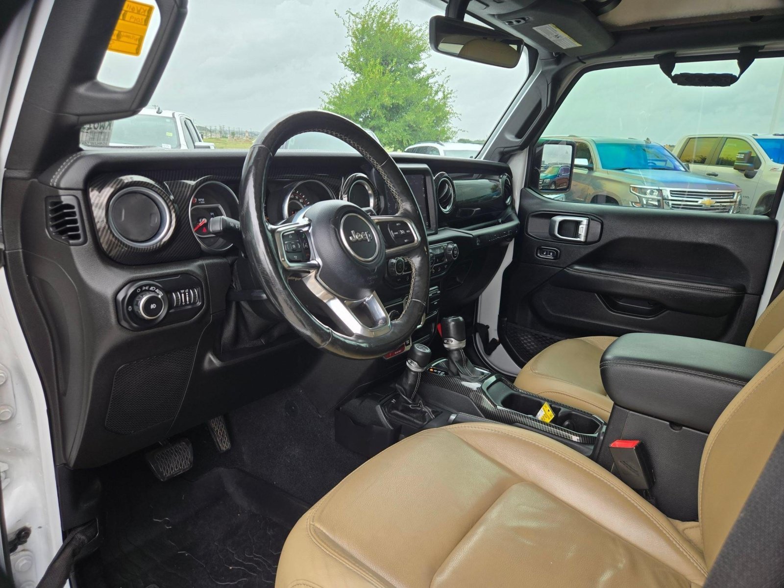 Used 2019 Jeep Wrangler Unlimited Rubicon AWD/4WD image 11