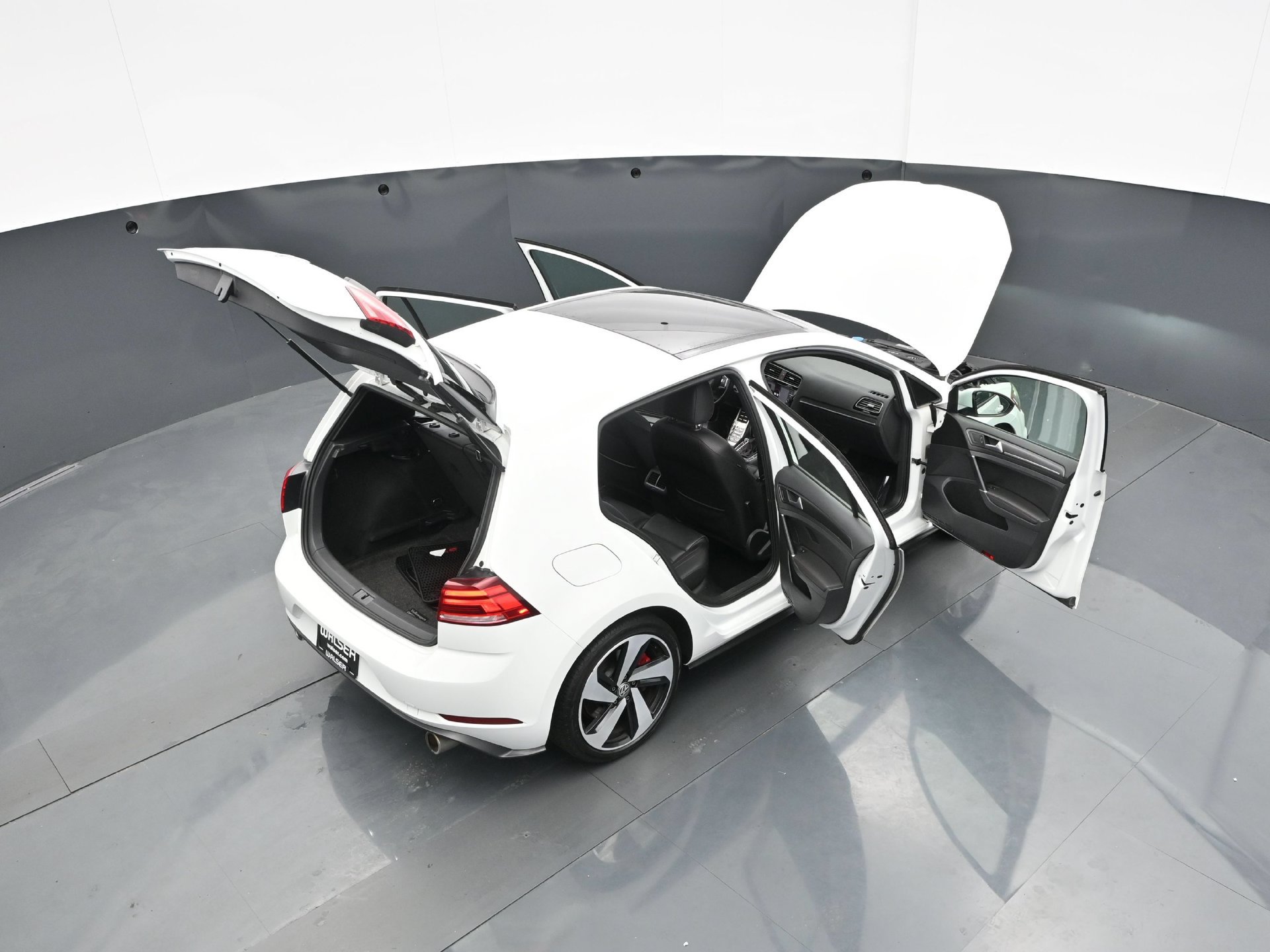 Used 2020 Volkswagen GTI SE FWD image 46