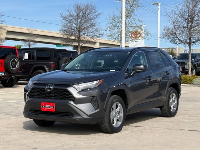 Used 2025 Toyota RAV4 LE image 10