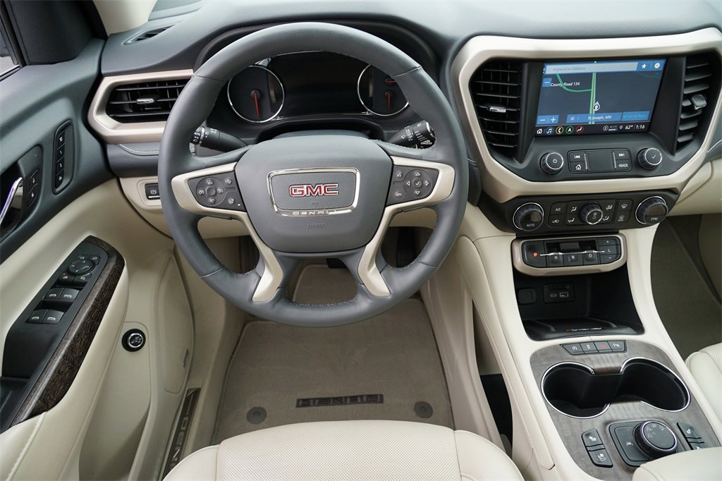 Used 2023 GMC Acadia Denali w/ Denali Ultimate Package image 24