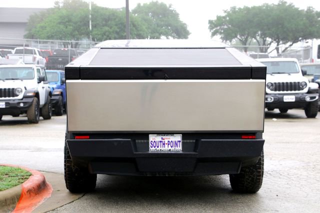 Used 2024 Tesla Cybertruck AWD Crew Cab image 8