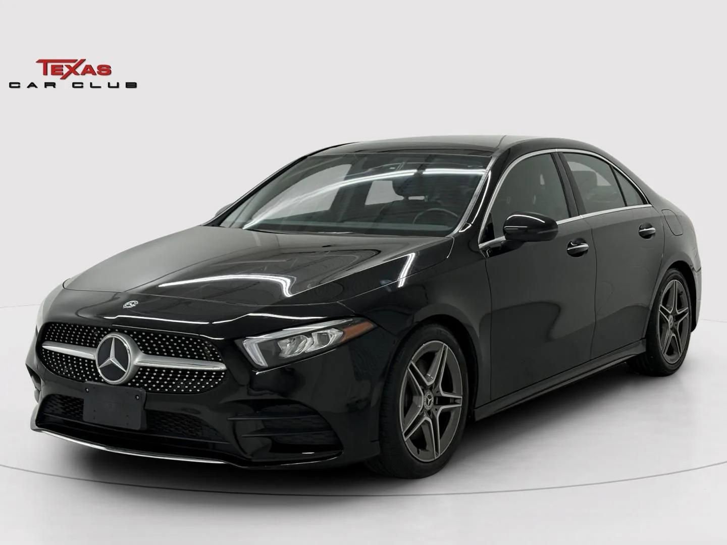 Used 2020 Mercedes-Benz A 220 4MATIC w/ AMG Line image 3