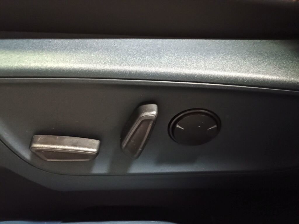 Used 2024 Ford Maverick Tremor w/ Tremor Off-Road Package image 8